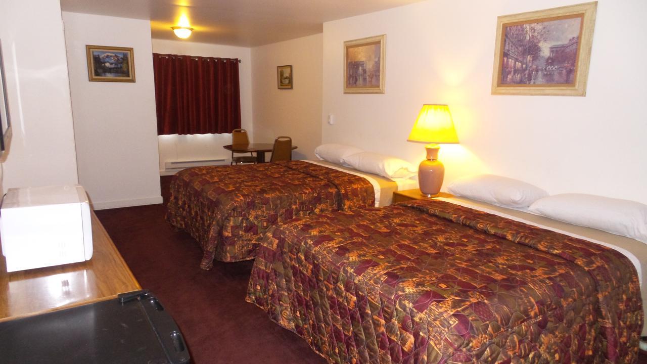 Golden Lion Motel Raymond ภายนอก รูปภาพ